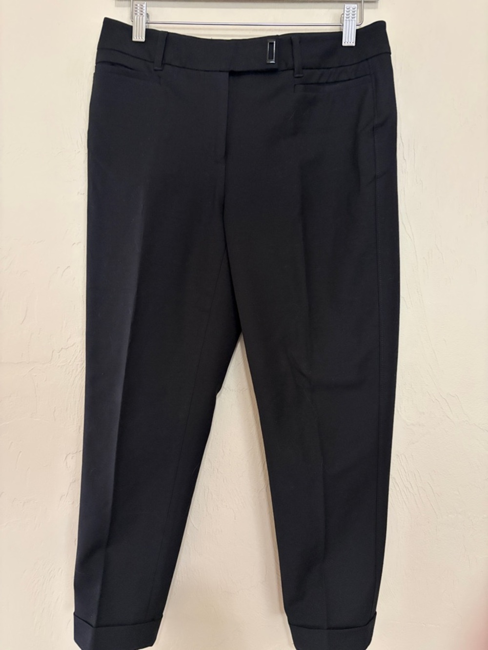 White House Black Market The Slim Crop. Black. Worn Once. Like New!